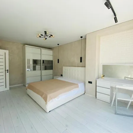 Goldbugaz Apartment Gribovka Exterior photo
